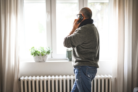 calling for furnace repair tech